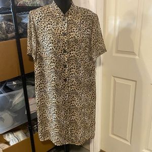 Donna Ricco over coat women’s 18W Animal Pattern Lightweight Button Down Sweater